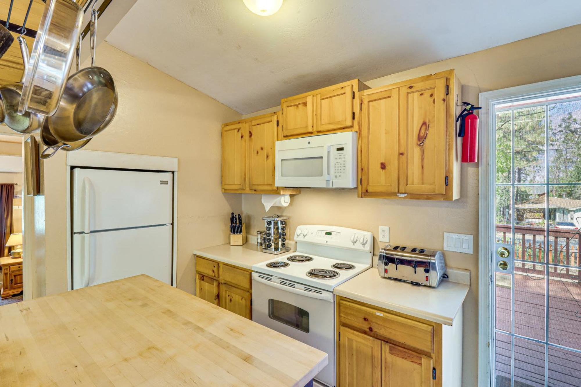 Cozy Lakeside Escape with Deck 4 Mi to Rainbow Lake Pinetop-Lakeside Exterior foto
