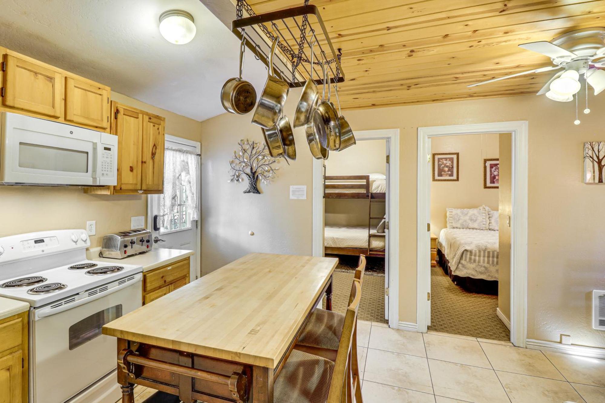 Cozy Lakeside Escape with Deck 4 Mi to Rainbow Lake Pinetop-Lakeside Exterior foto